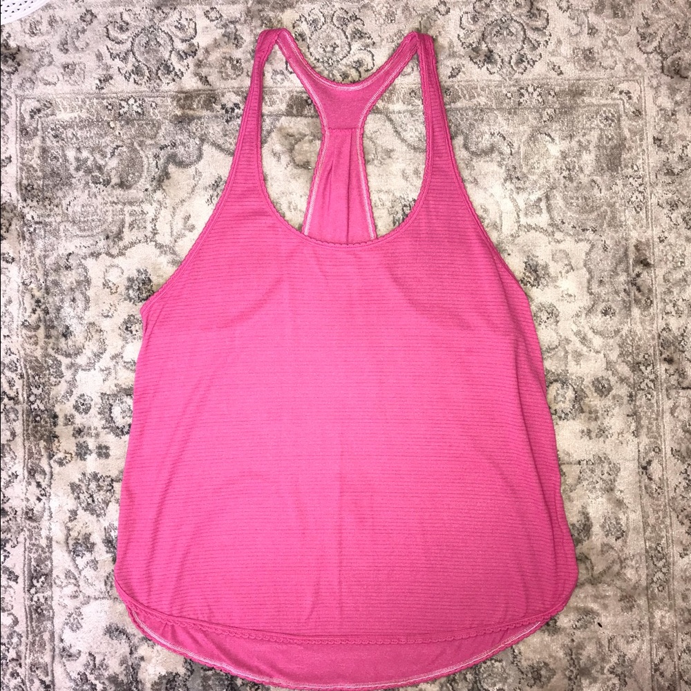 Lululemon pink striped tank top! 💗